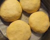 A picture of step 7 of Chicken filled bread.