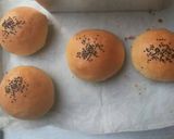Foto langkah ke 9 dari resep Burger simple.