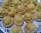 Foto langkah ke 7 dari resep Kue Sus Vanilla.
