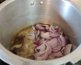 A picture of step 2 of Mutton nihari.