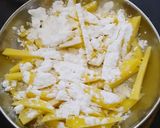 પેરી પેરી પોટેટો ચિપ્સ(Peri Peri Potato Chips recipe gujarati) રેસીપી સ્ટેપ1ફોટો