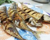 Foto langkah ke 2 dari resep Ikan salem bakar happycall / teflon.