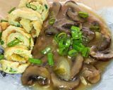 Foto langkah ke 3 dari resep Jamur Champignon Bumbu Hayashi.