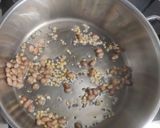 A picture of step 4 of Finger millet upma.