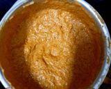 A picture of step 2 of Chettinad chicken curry.