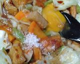 Foto langkah ke 8 dari resep Capcay Jawa Goreng.