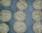 Foto del paso 1 de la receta: Pancitos con queso y cebolla