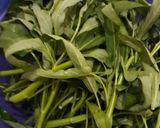 Foto langkah ke 2 dari resep Tumis kangkung.