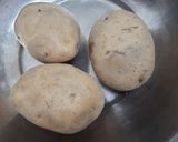A picture of step 1 of Potato tornado.