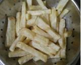 फ्रेन्चफ्राइस पिज्जा (French fries Pizza recipe in hindi) रेसिपी चरण 2 फोटो