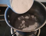A picture of step 2 of Streamed rice balls.