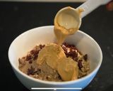 Hình bước làm 2 của món Protein balls