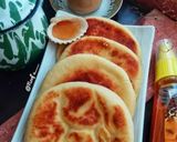 Foto langkah ke 19 dari resep Garlic Butter Naan.