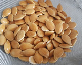 Foto del paso 1 de la receta: Pipas de calabaza al horno
