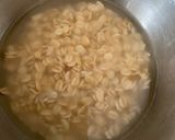 A picture of step 1 of Overnight oats with Soy milk.