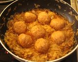 Foto del paso 5 de la receta: Amondigas mixtas en repolladas y curryadas