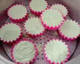 Foto langkah ke 5 dari resep Kue Putu dengan Cetakan.