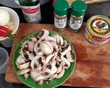 Foto langkah ke 1 dari resep Fettuccine tuna aglio olio 🐟 edisi ultah Cookpad ke 9.