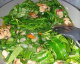 Foto langkah ke 6 dari resep 16. Cah Kangkung Udang.