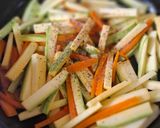 Foto del paso 5 de la receta: Filete de pechuga con puré colado y verduras a la mantequilla