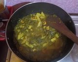 চিংড়ি দিয়ে আলু-পেঁয়াজকলির চচ্চড়ি(chingri aloo piyaj koli chachori recipe in bengali) রেসিপি ধাপ - 5 ছবি
