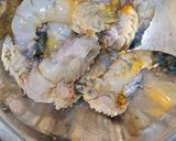 A picture of step 1 of Bali prawn.