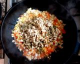 Foto del paso 2 de la receta: Moussaka vegetariana a mi manera...🫐🍅🧅🫑