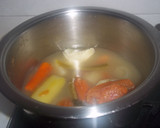 Foto del paso 1 de la receta: Crema de verduras con merluza
