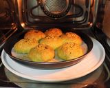 A picture of step 11 of Spinach Bread Rolls.