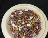 Foto do passo 2 de Salada de quinoa agridoce