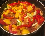 A picture of step 6 of Chicken & chorizo paella.