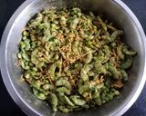 A picture of step 2 of Surti Undhiyu.