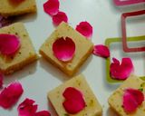 मावा बर्फी(mawa barfi recipe in hindi) रेसिपी चरण 3 फोटो