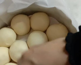 Foto langkah ke 6 dari resep Bakpao Sobek isi Keju.