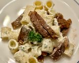 Foto langkah ke 11 dari resep Garlic Parmesan Steak Pasta.