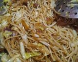 सोया बीन वाली चाऊमिन (Soya bean wali chowmein recipe in Hindi) रेसिपी चरण 3 फोटो