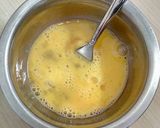 Foto langkah ke 4 dari resep Bubur Telur Kocok Favorit [Sarapan Hari 2].