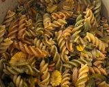 A picture of step 5 of Tri-colour Pasta.