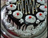 चॉकलेट गनाश सूजी केक(Chocolate ganash suji cake recipe in hindi) रेसिपी चरण 7 फोटो