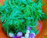 Hình bước làm 1 của món Canh rau tần ô nấu cá thác lác viên