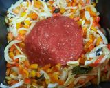 Foto del paso 3 de la receta: Olla que humea con mondongo, verduras y porotos