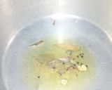 A picture of step 2 of Veg pulao.