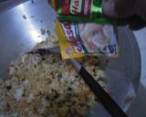 Foto langkah ke 3 dari resep Nasi goreng urgent.