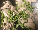 雞胸肉炒毛豆的食譜步驟2照片