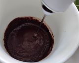 Gambar langkah 2 resipi Dalgona Chocolate Hazelnut.
