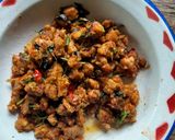 Foto langkah ke 4 dari resep Sambel tempe kemangi.