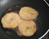 A picture of step 6 of Apple Malpua.