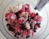 Joghurtos gyümölcsfagyi recept fázis 1 fotója