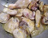 A picture of step 2 of Chicken aloo ka salan.