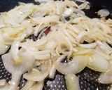 Foto del paso 3 de la receta Salchichas frescas de pollo al vino
